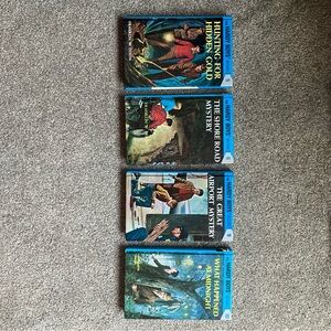 Hardy Boys Mystery Book Set